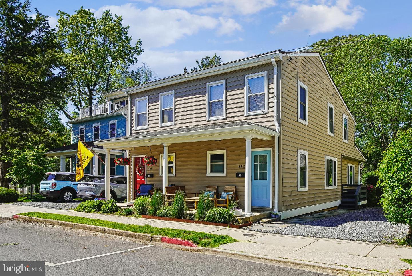 422 First St