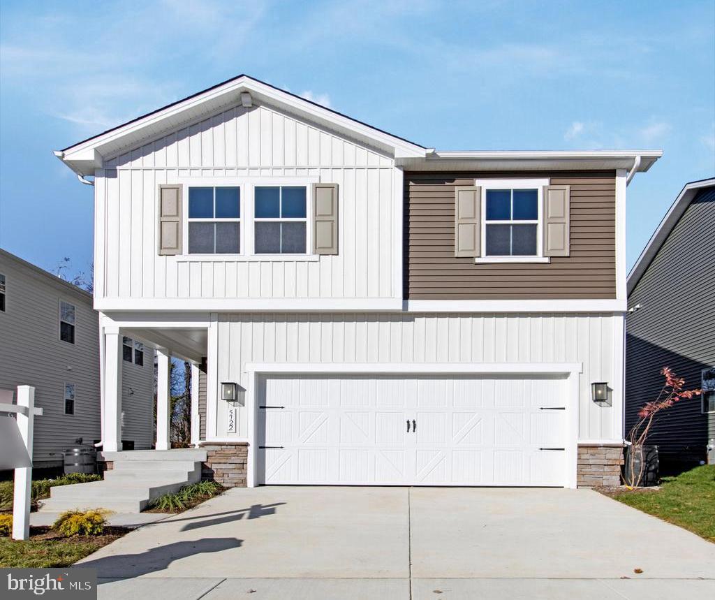 5722 Howard Drive