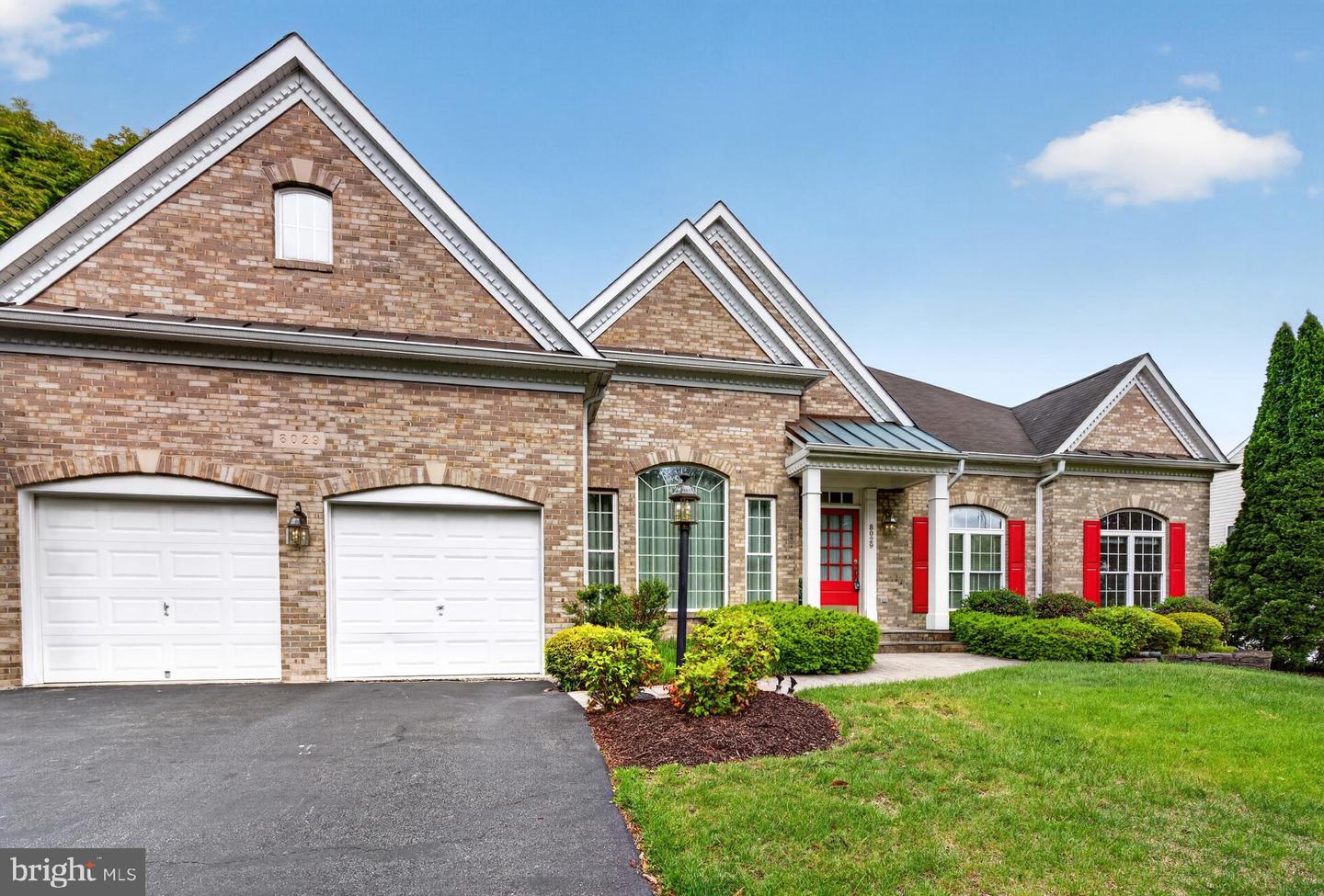 8029 Horicon Point Drive, Millersville