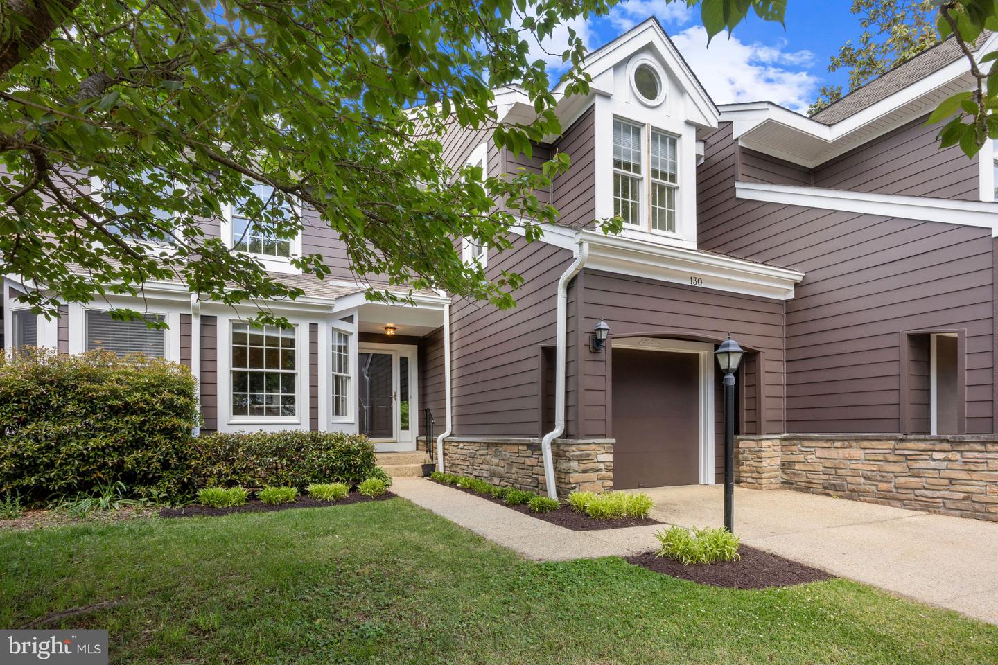 130 Summer Village Dr