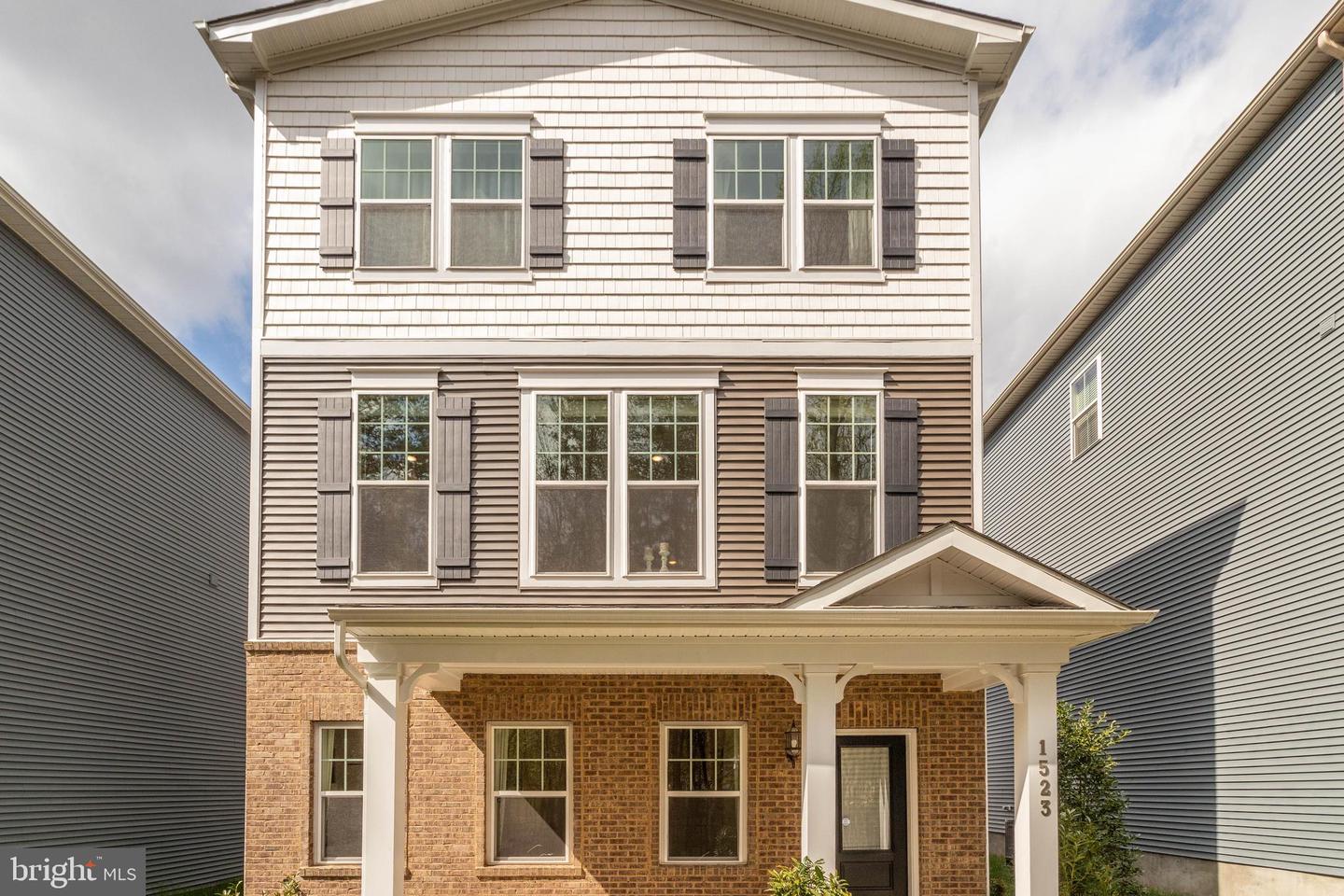 1523 Burnell Drive