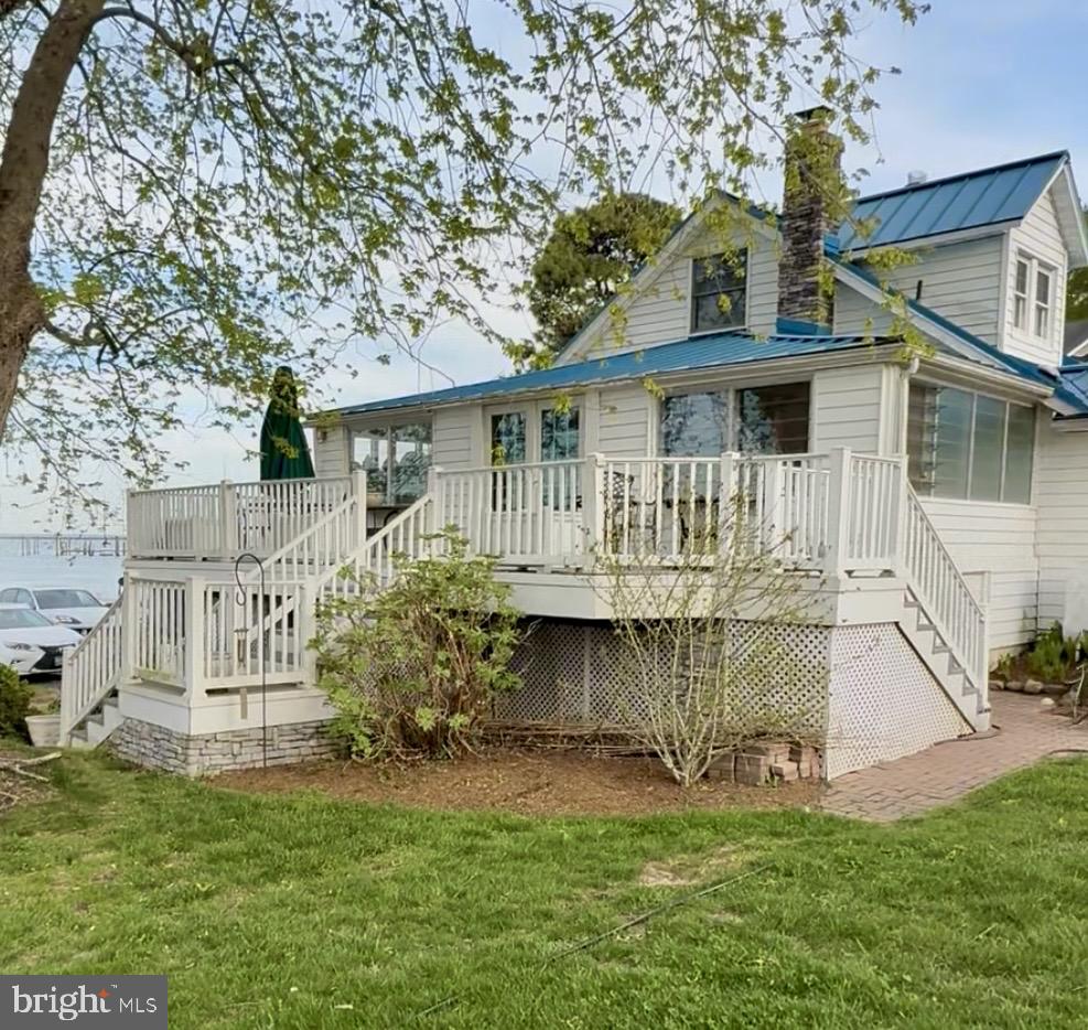 6220 Shore Lane, Tracys Landing