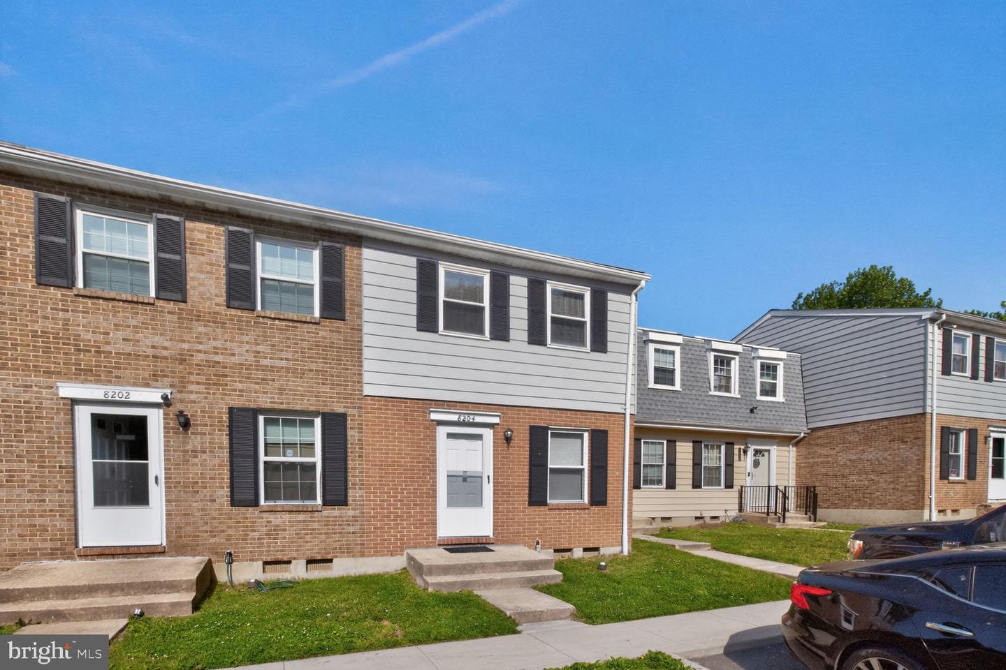 8204 Marlton Court