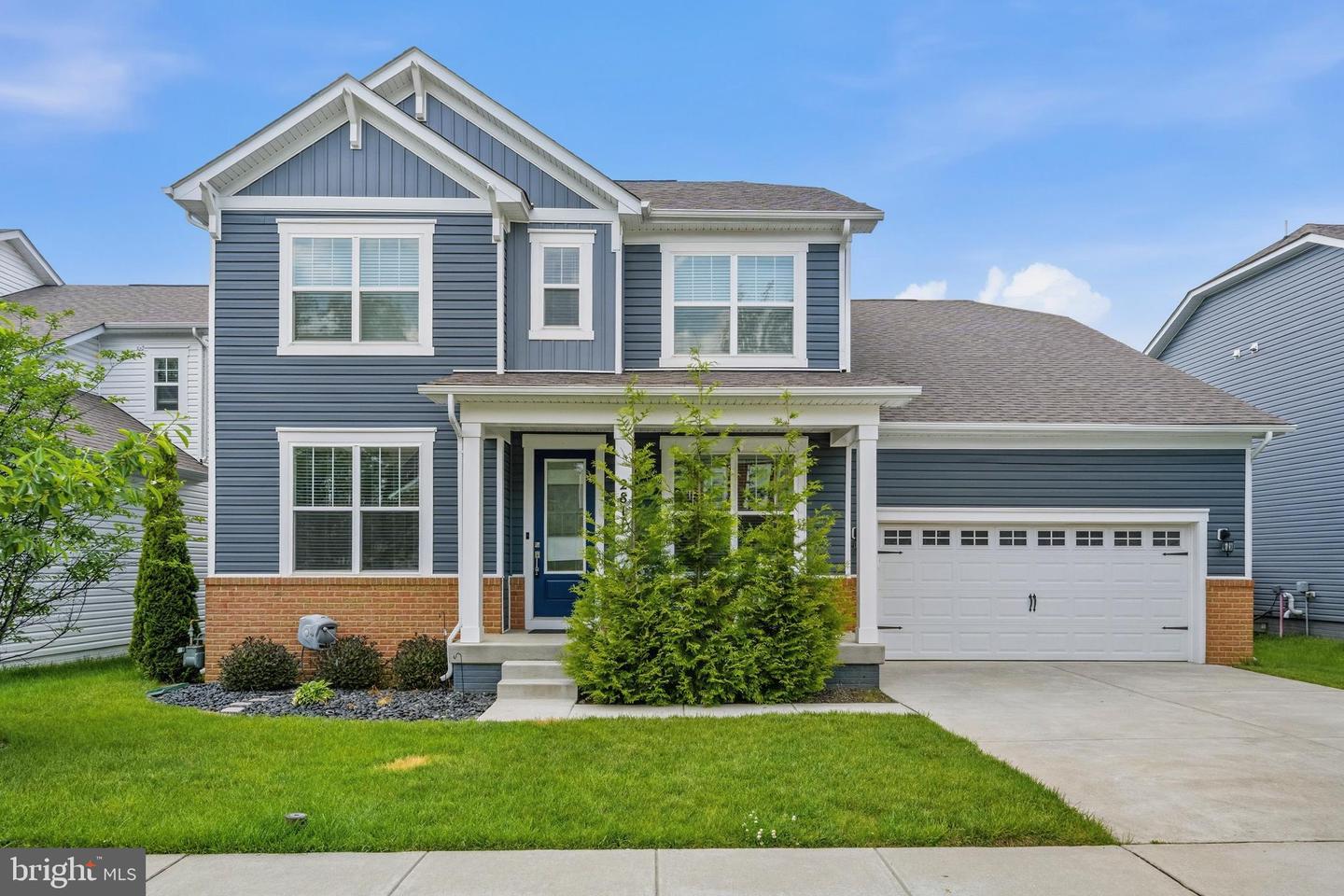 2811 Broad Wing Drive