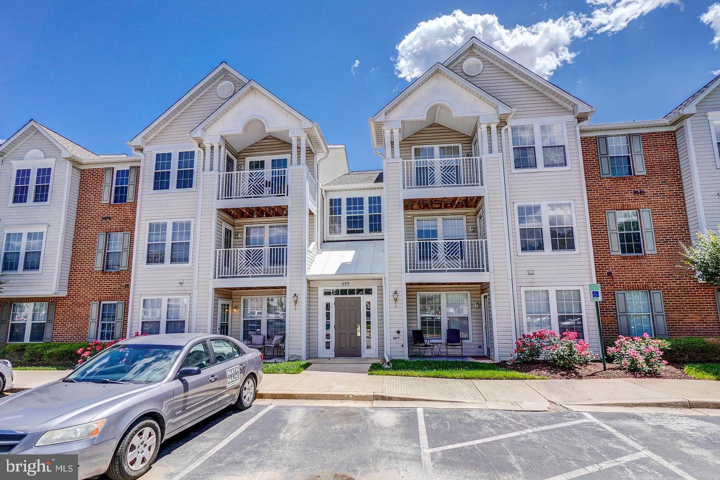 695 Winding Stream Way #202, Odenton