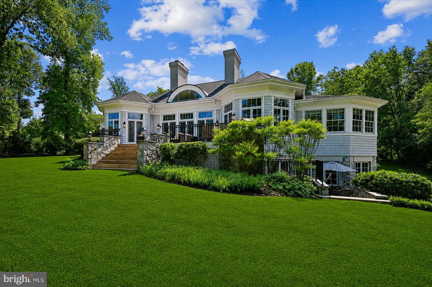 2700 Falling Timber Trail, Edgewater