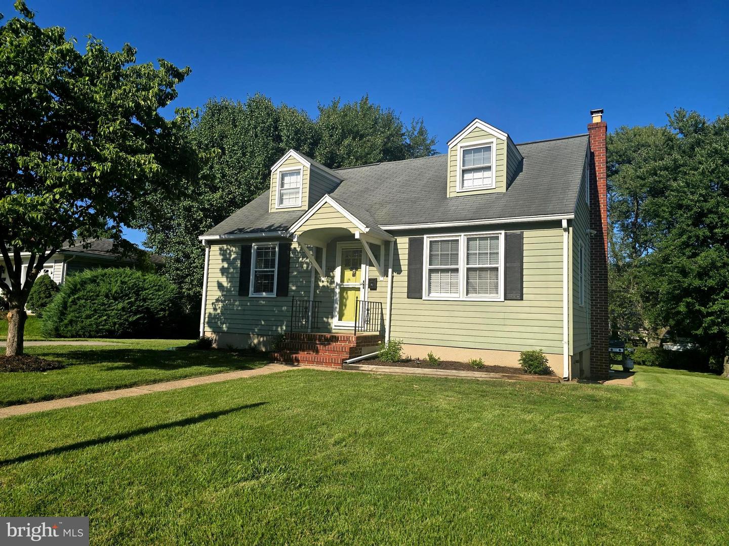 405 Sycamore Road
