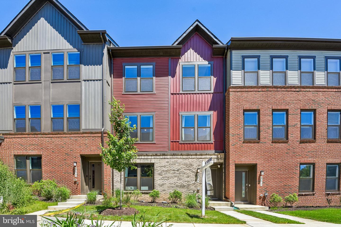 303 Benthic Ln