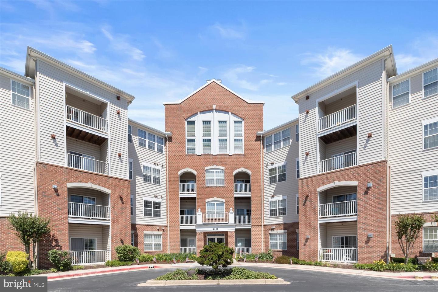 2608 Chapel Lake Drive #204