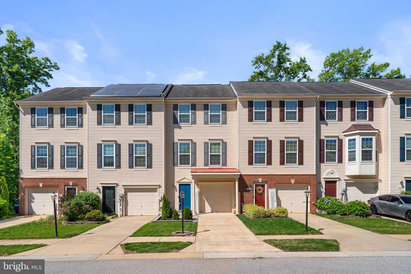 7736 Timbercross Lane
