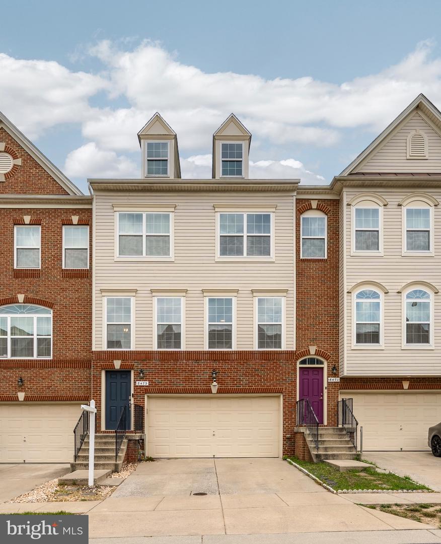 8473 Winding Trail