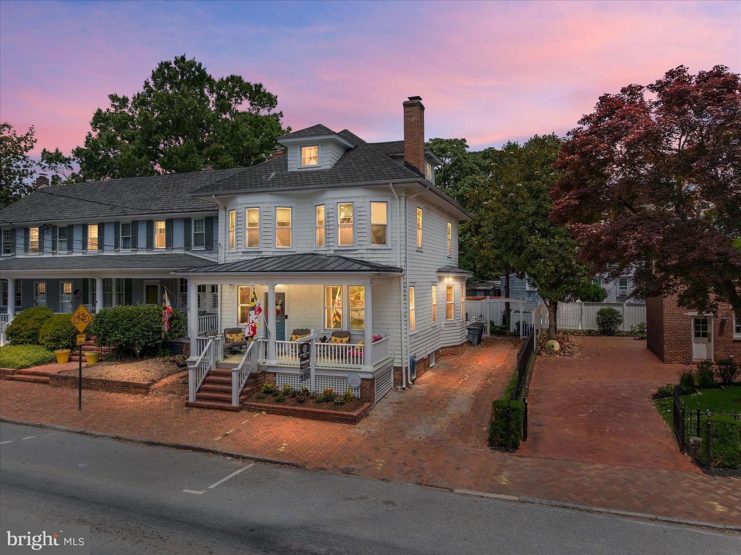 238 King George Street