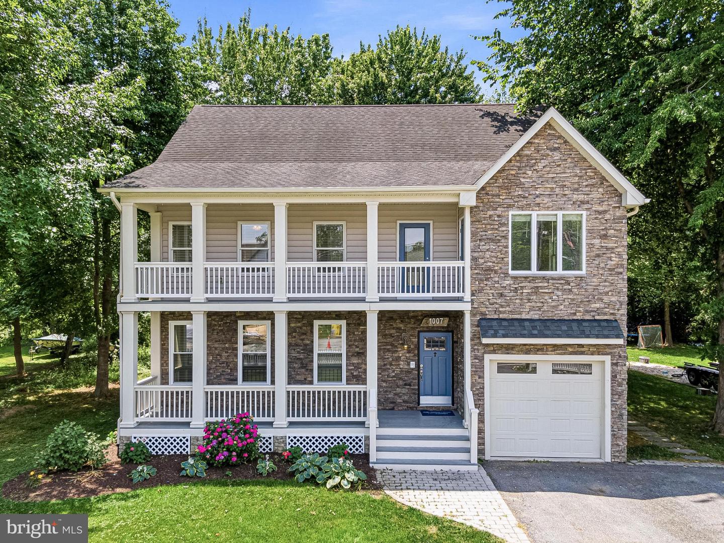 1007 Galesville Road