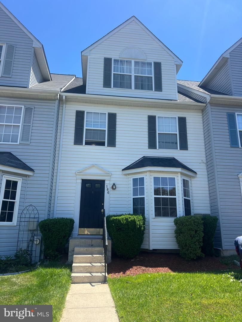 186 Langdon Farm Circle