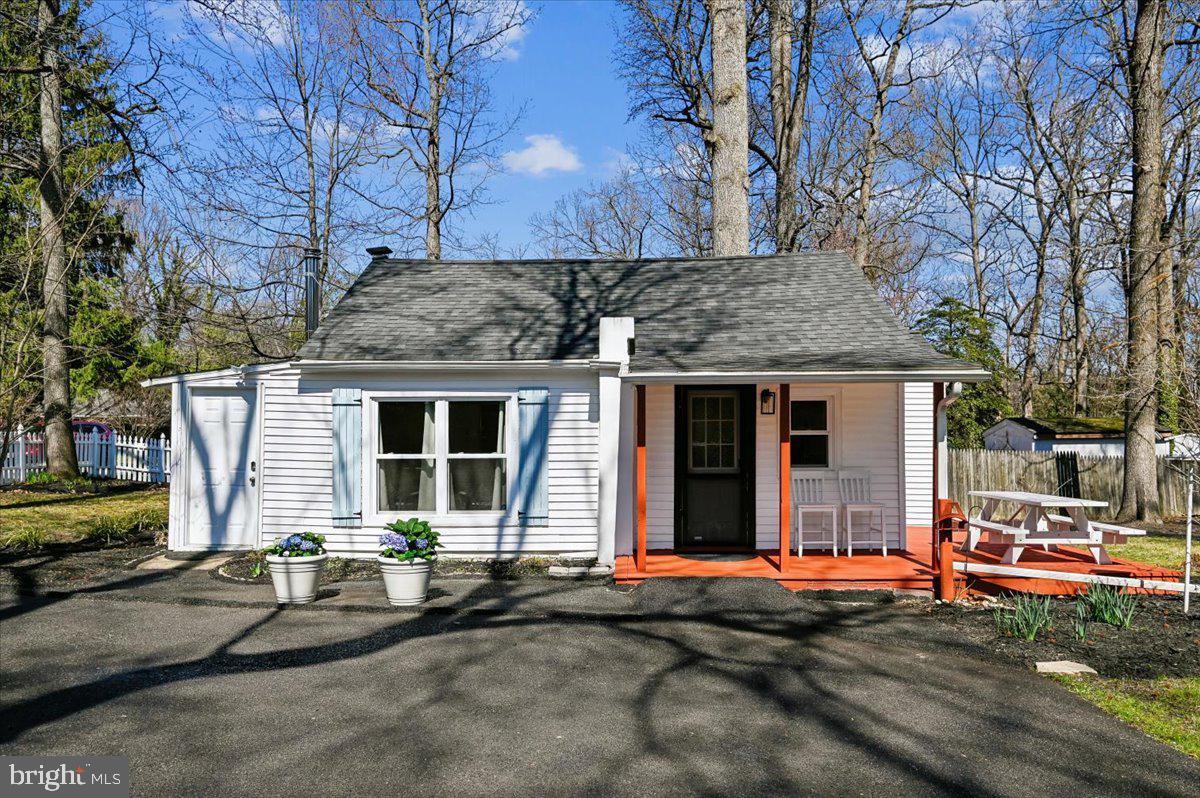 863 Dogwood Trail