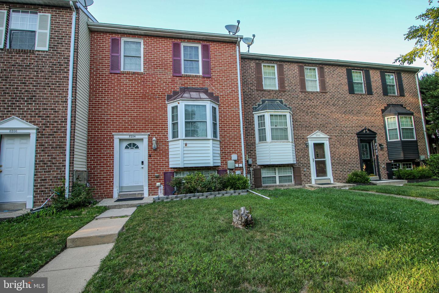 8204 Meadow Wick Court