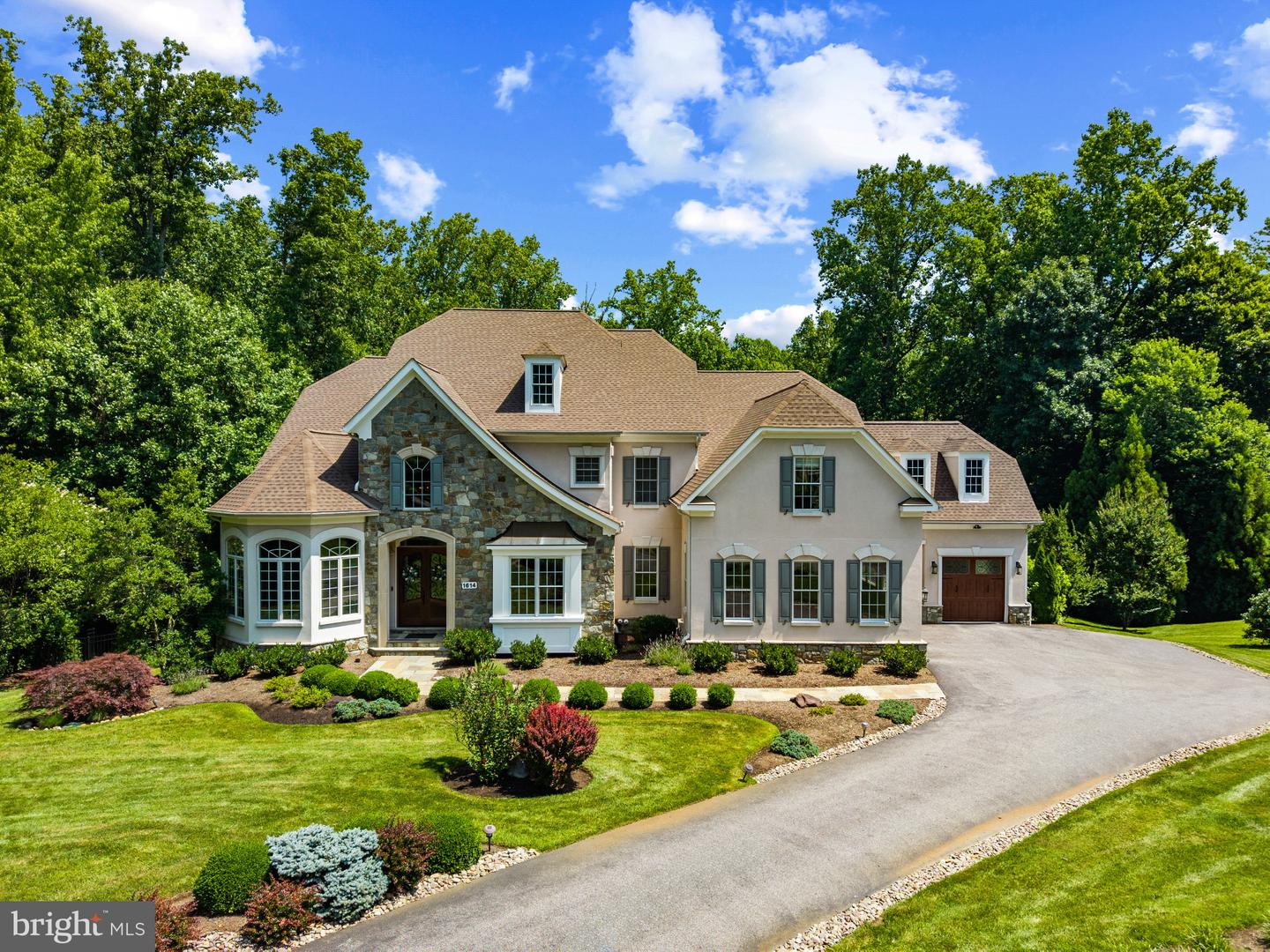 1614 Annesley Court