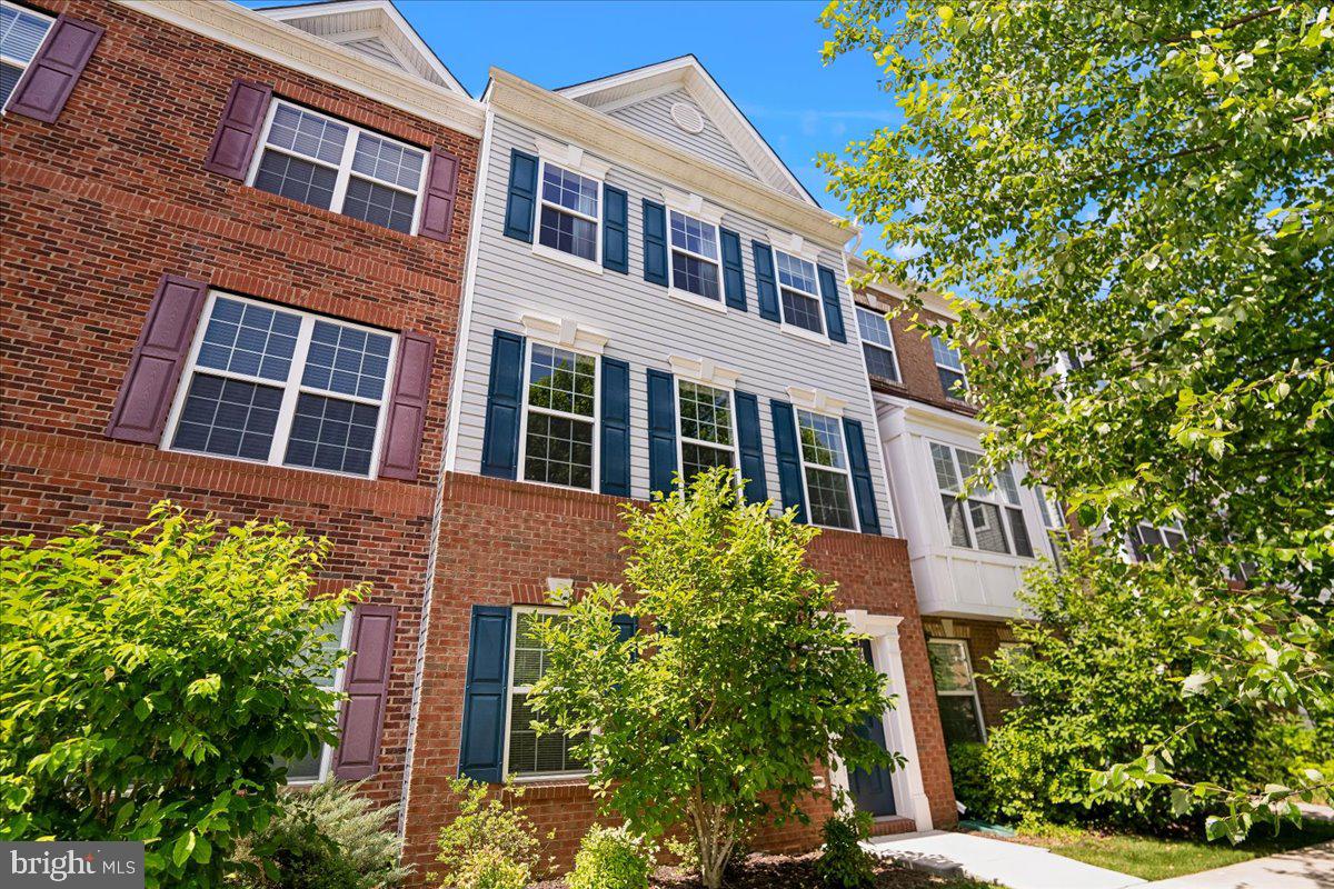 1210 Sassafras Court