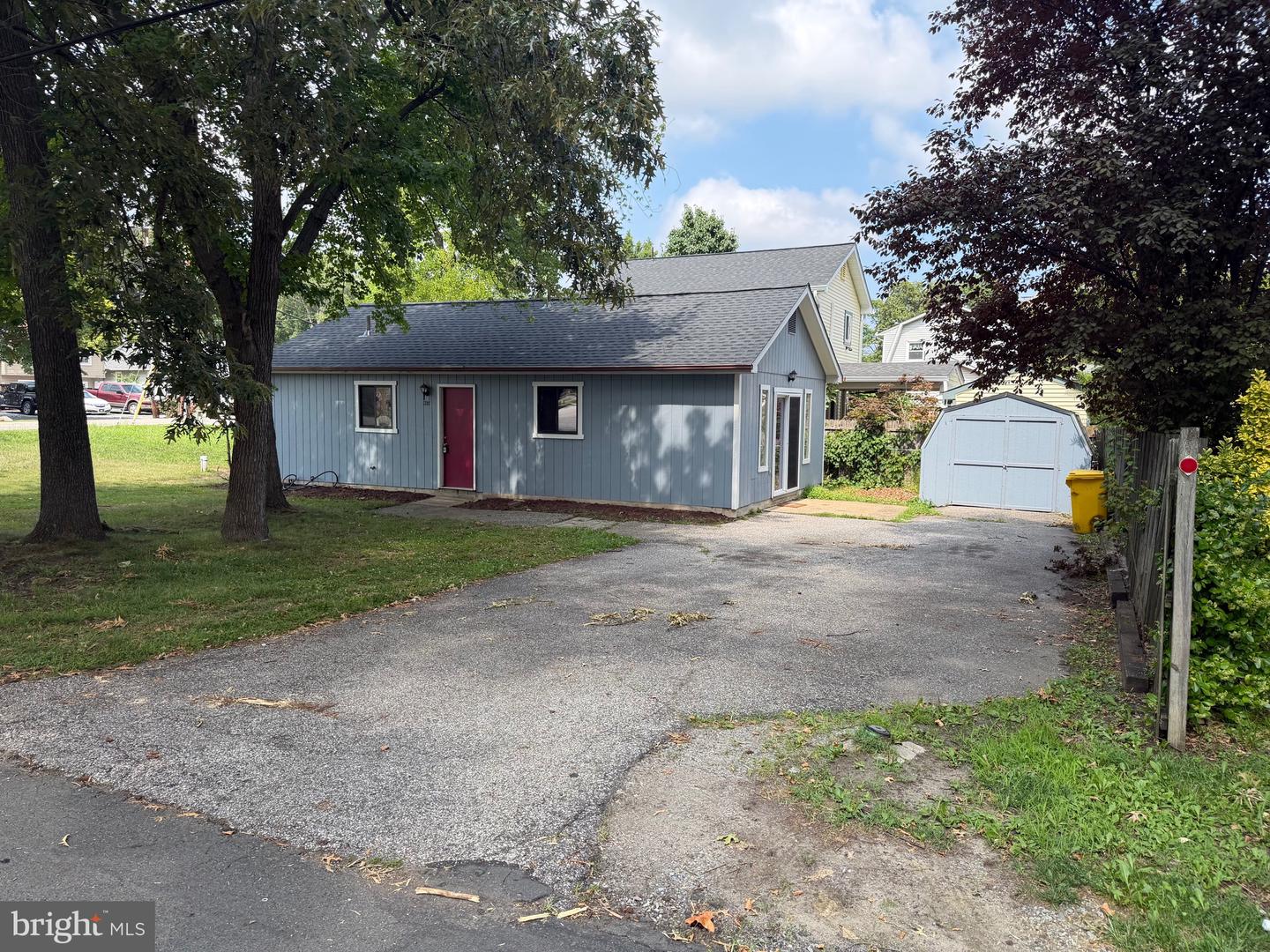 311 Londontown Road