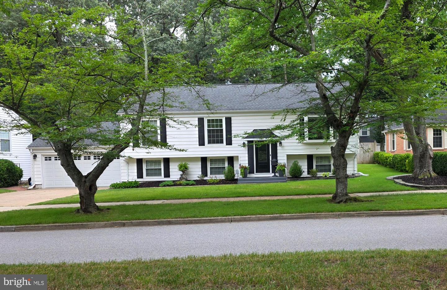 1543 Crofton Parkway