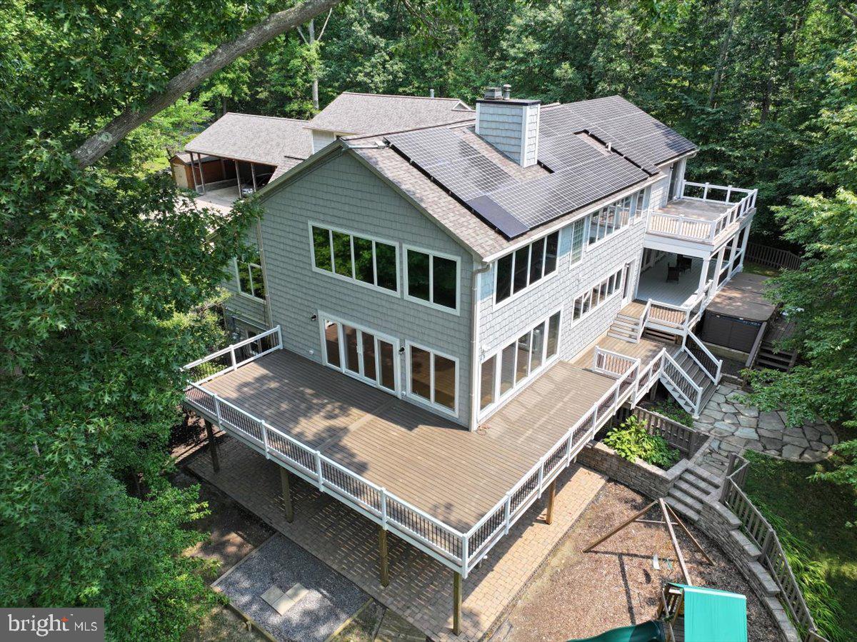 126 Gilbert Court
