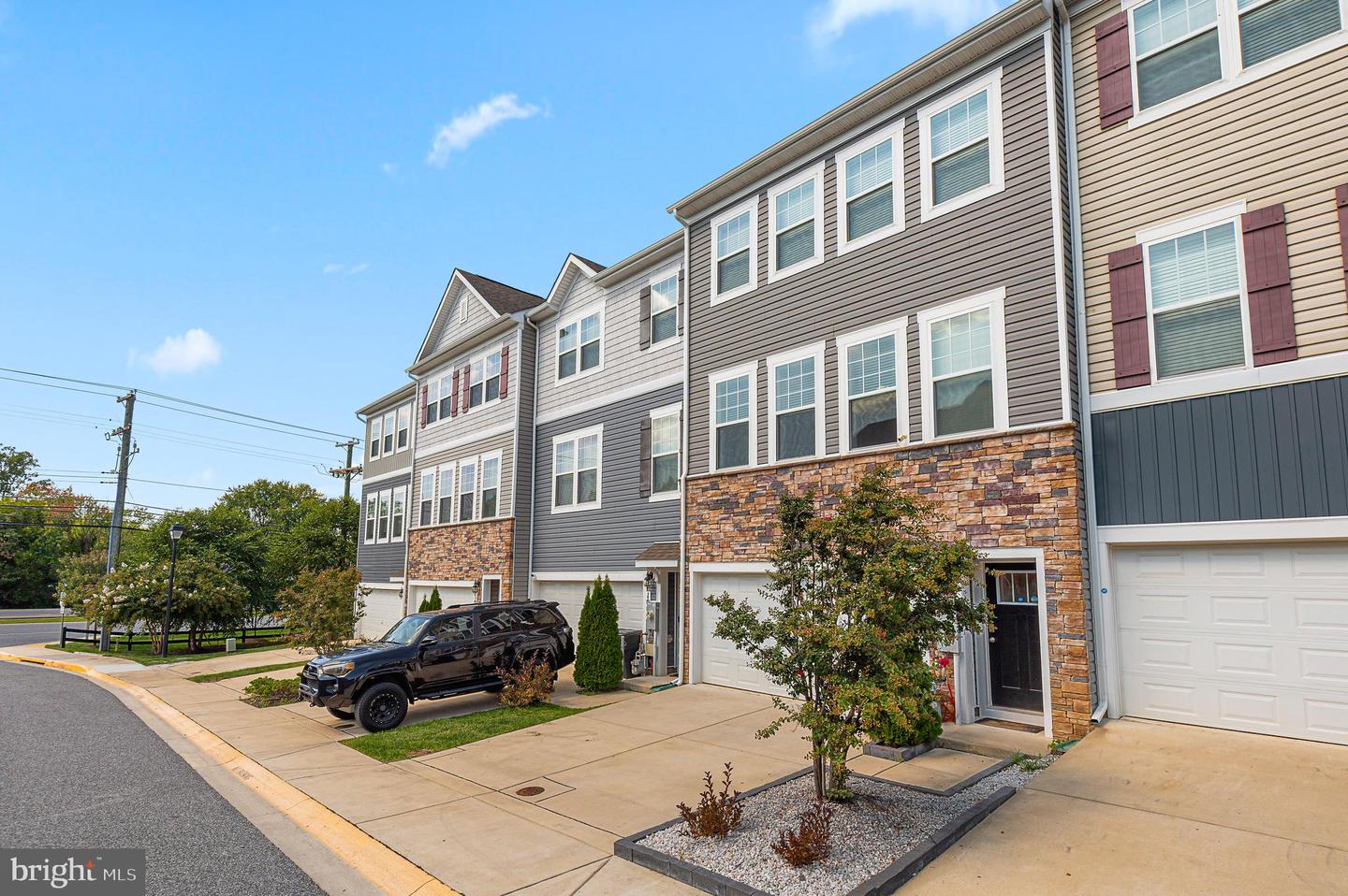 1010 Tuscany Lane