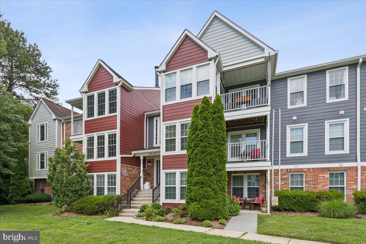 625 Deering Road #2a