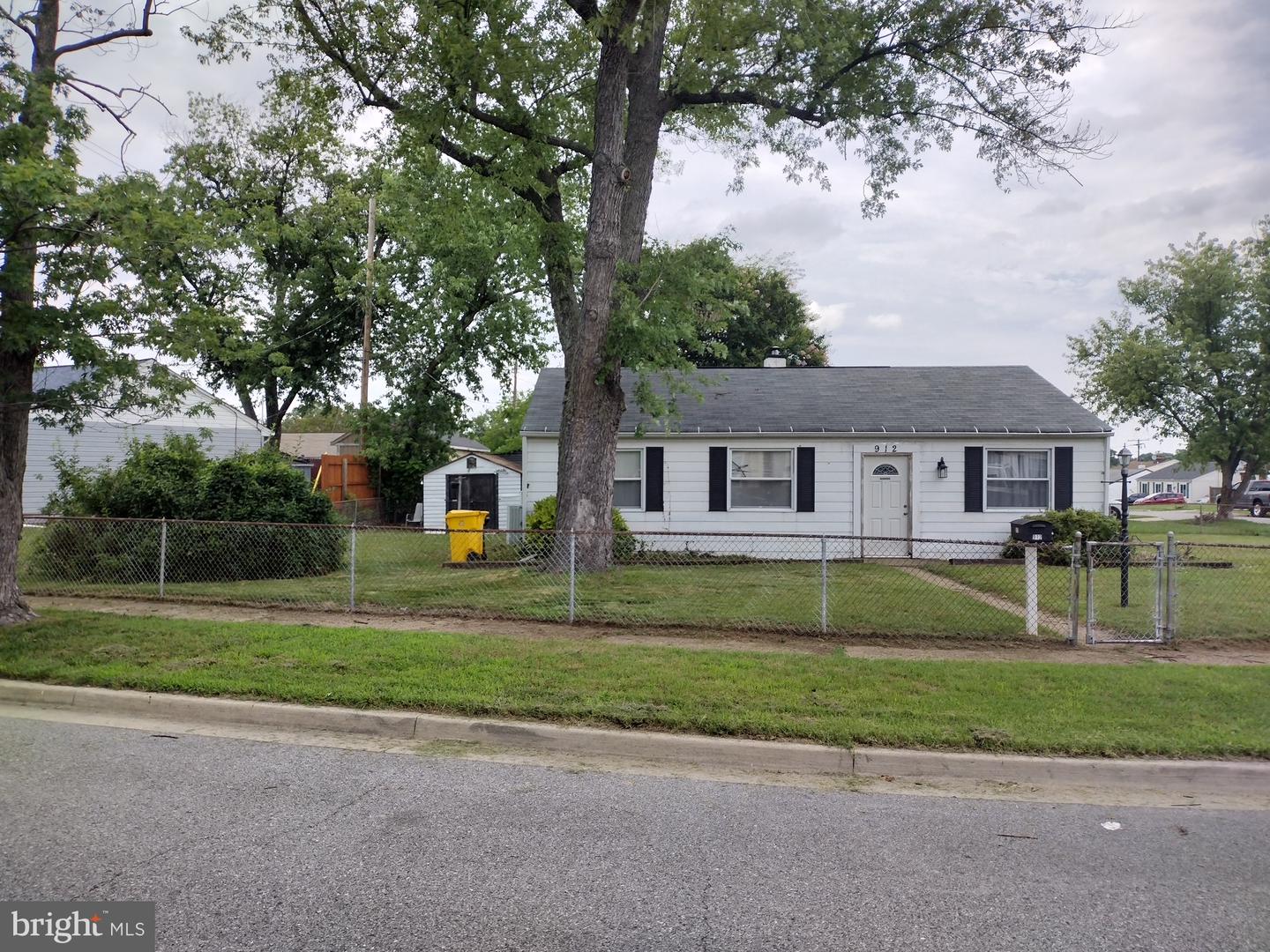 912 Dorking Road
