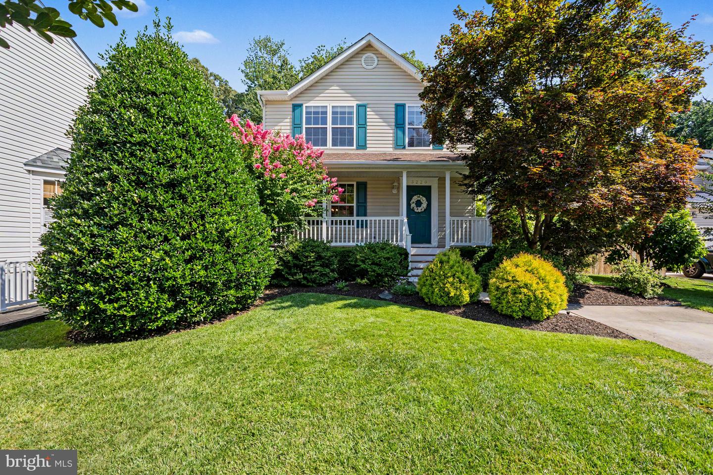 3220 Art Hall Lane