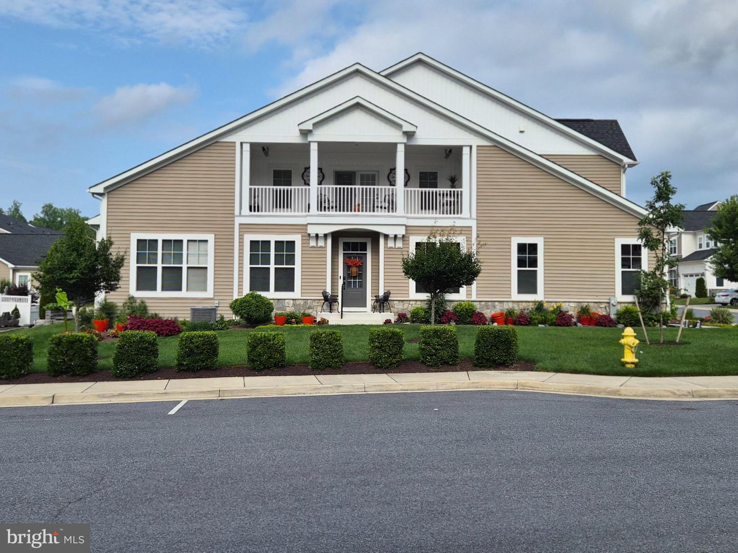 1536 Yellow Sand Lane