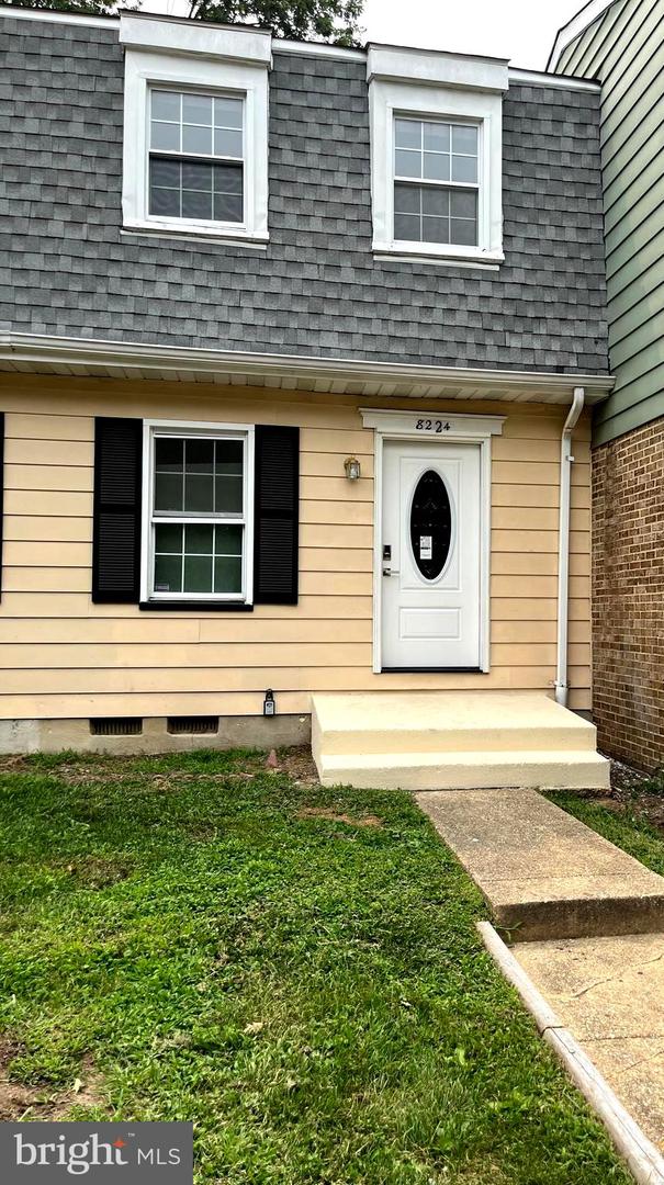 8224 Marlton Court