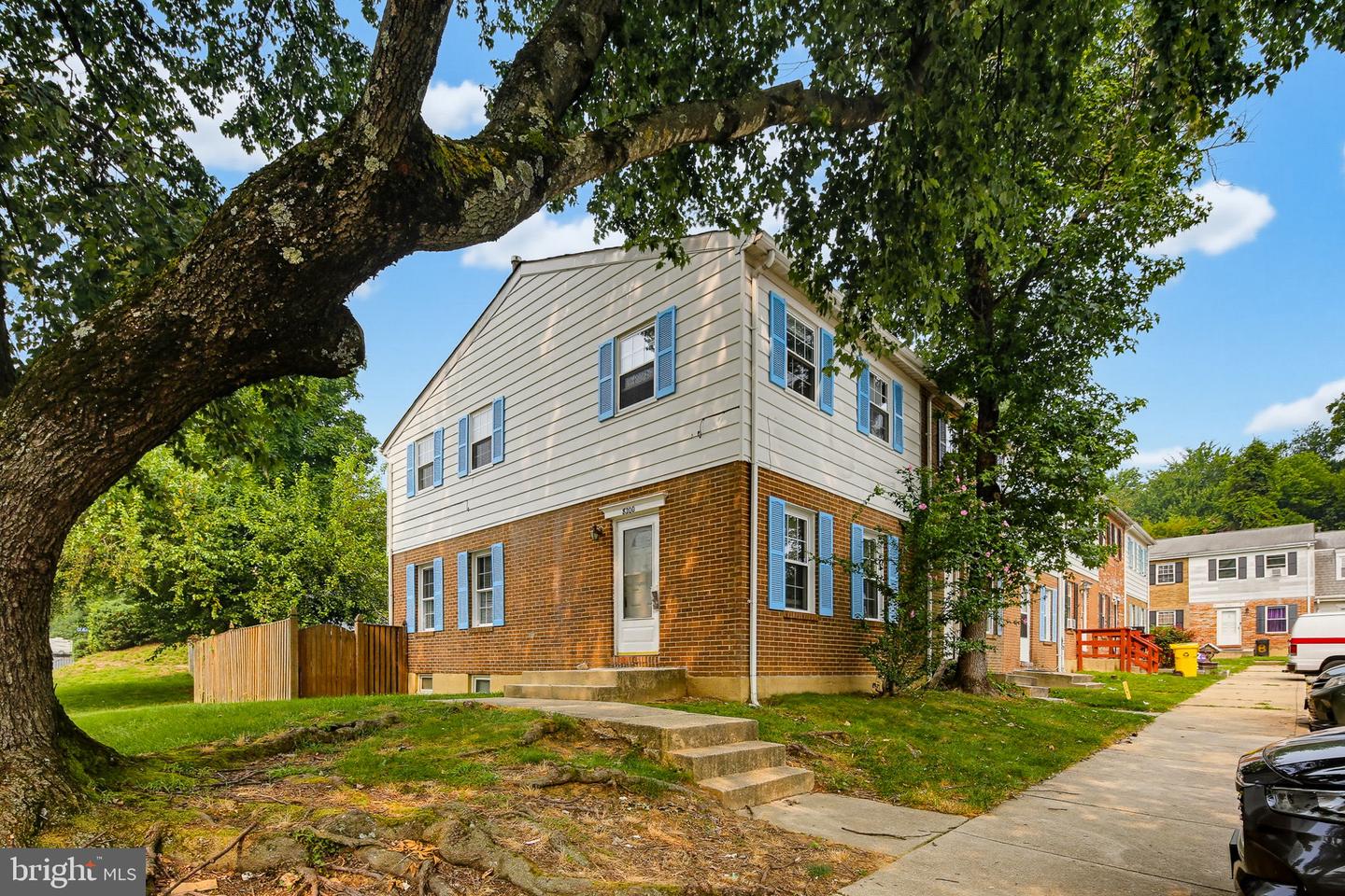 8200 Monaegan Court