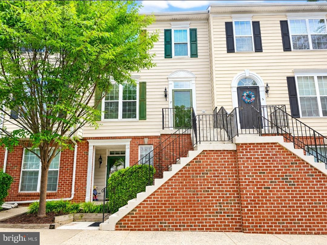 7 Harbour Heights Drive #7