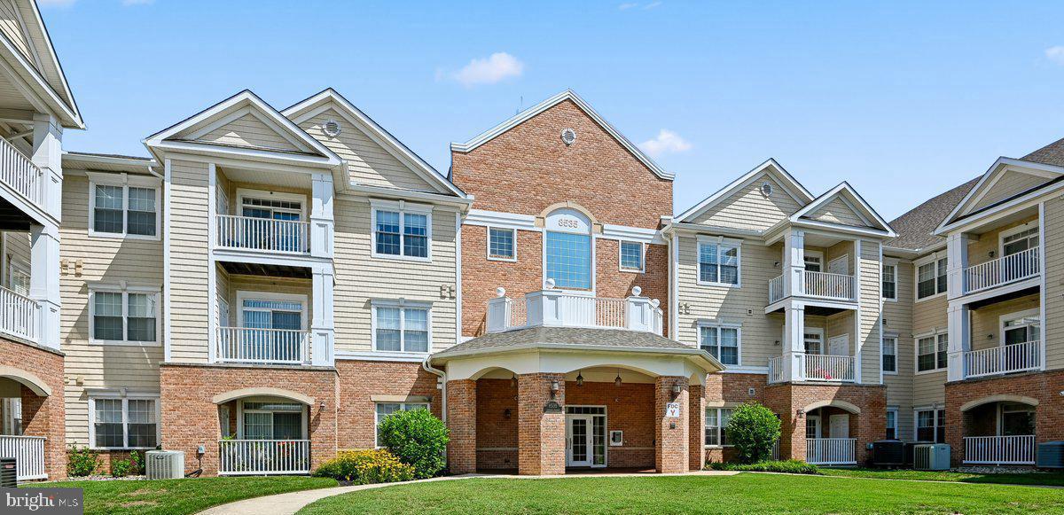 8535 Veterans Highway #308
