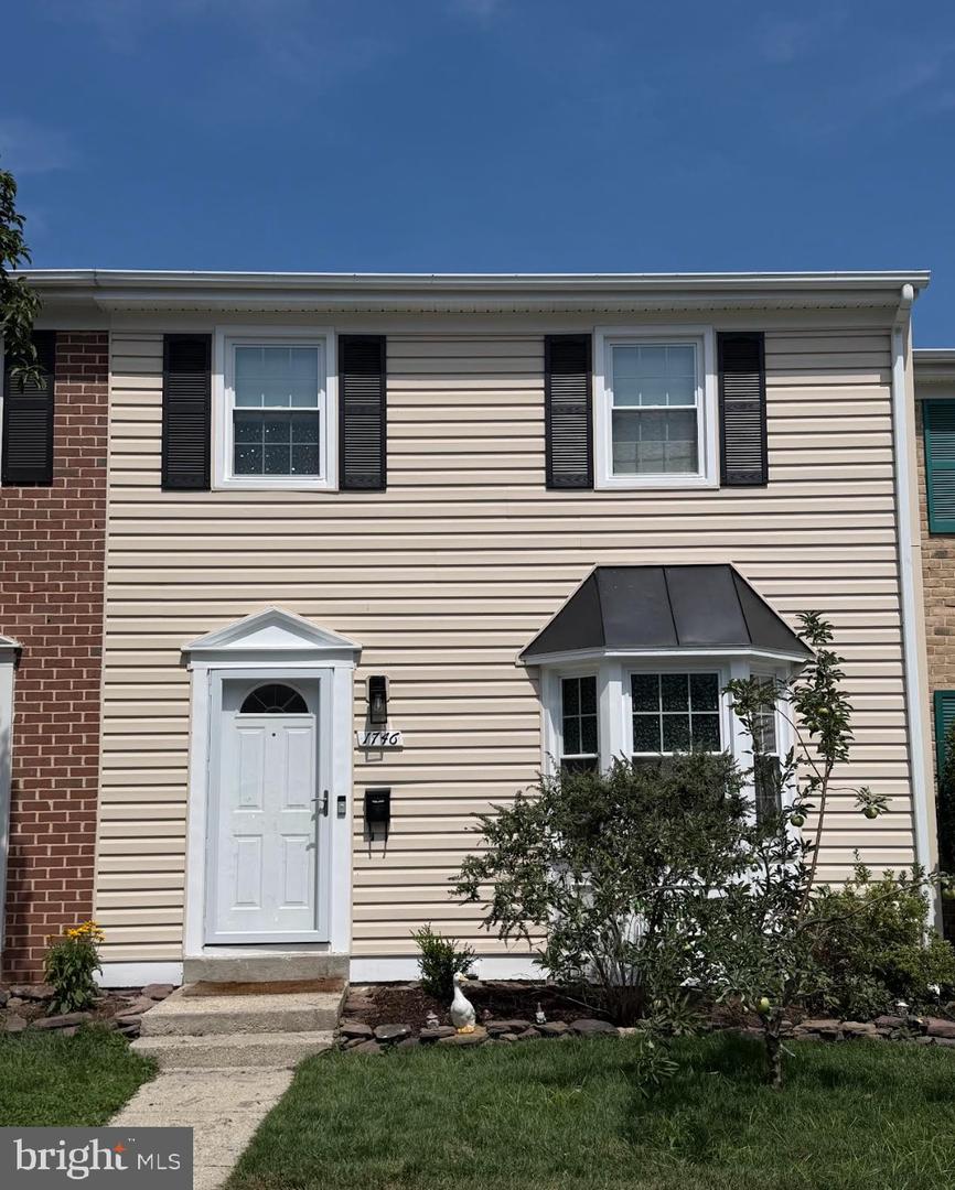 1746 Castleford Square #168