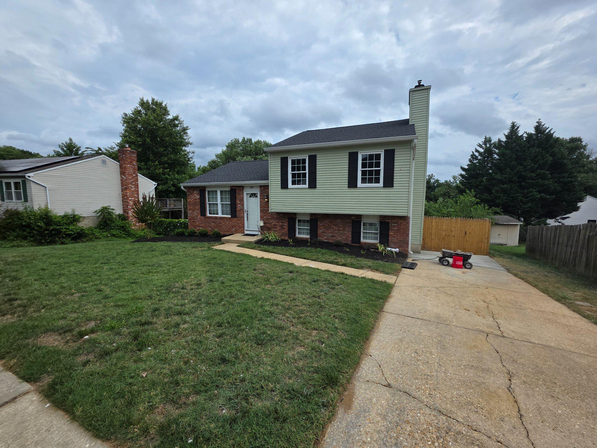 291 Overleaf Court