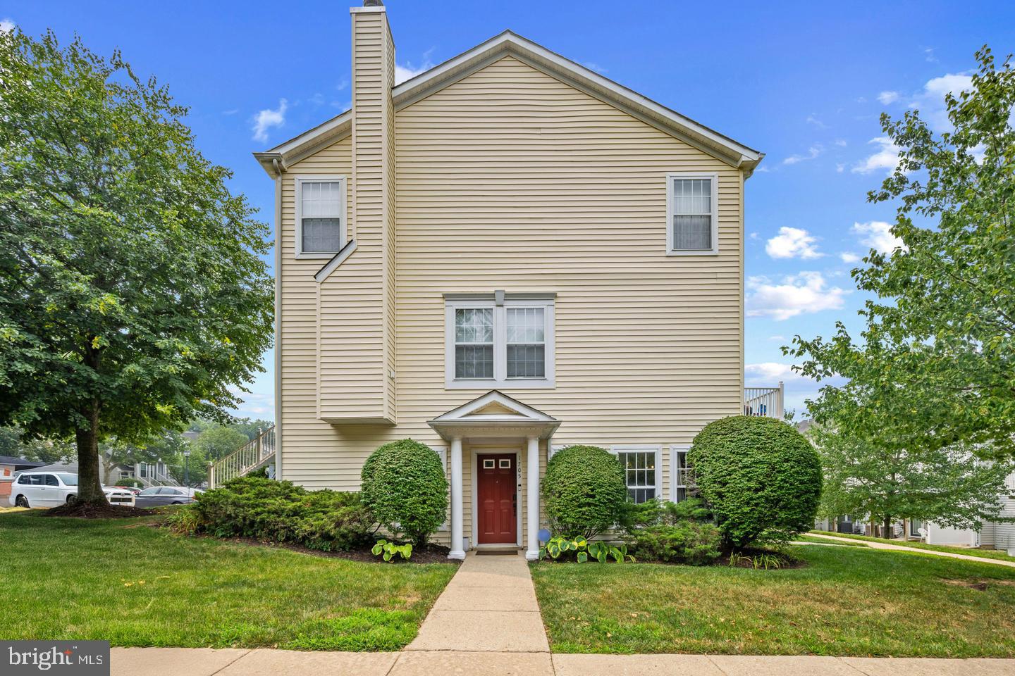1705 Fallowfield Court