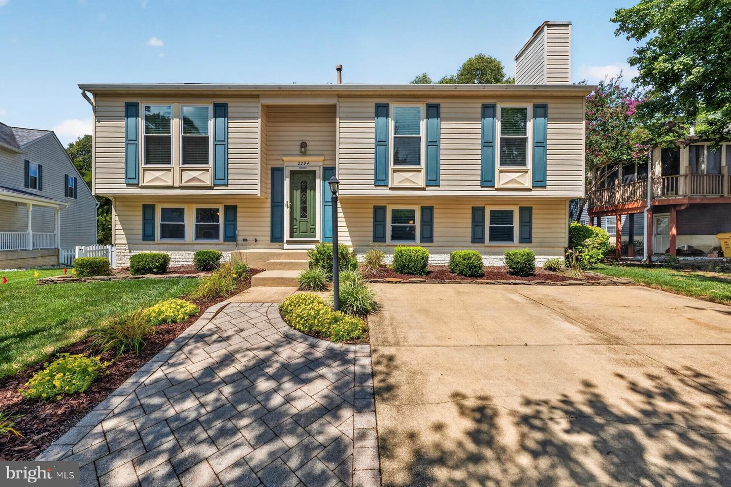 2294 Raindrop Court