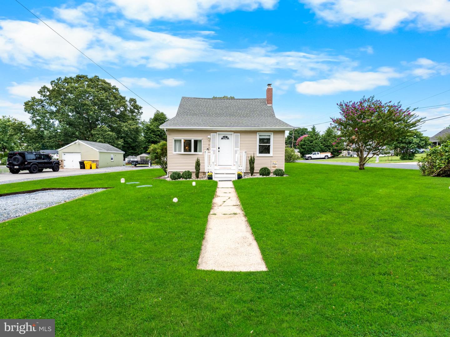 7800 Appletree Road