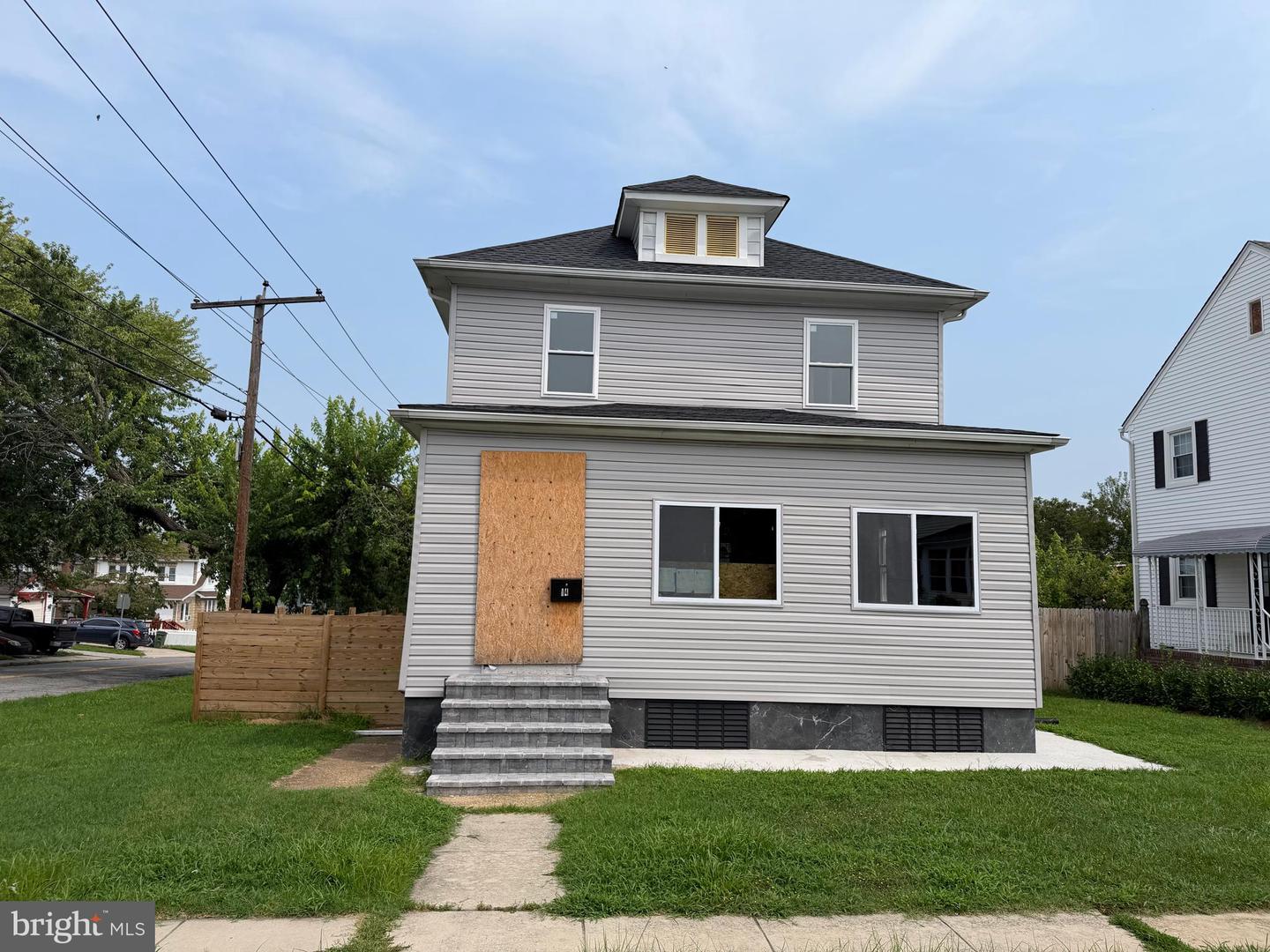 14 3rd Avenue