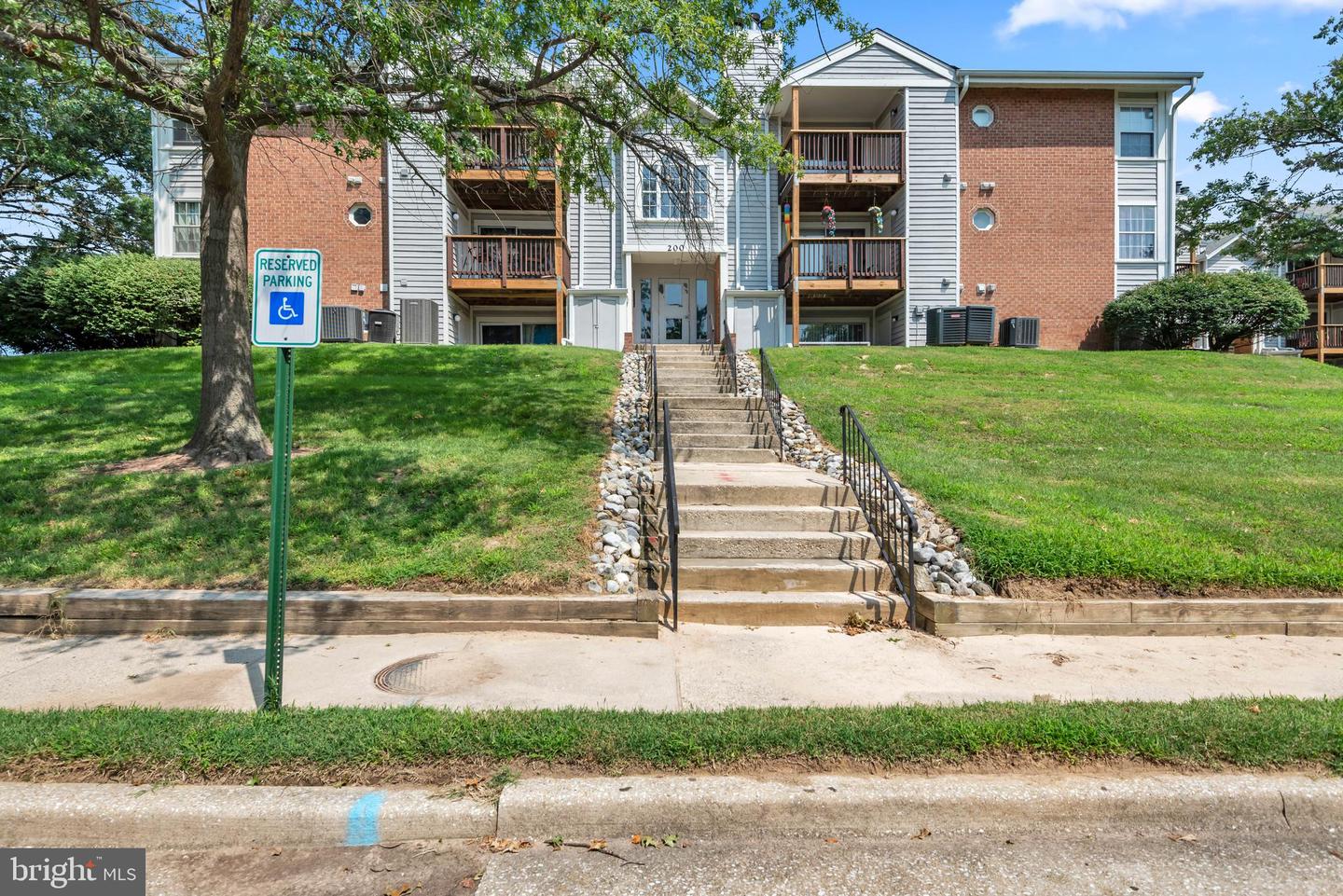 200 Spring Maiden Court #101