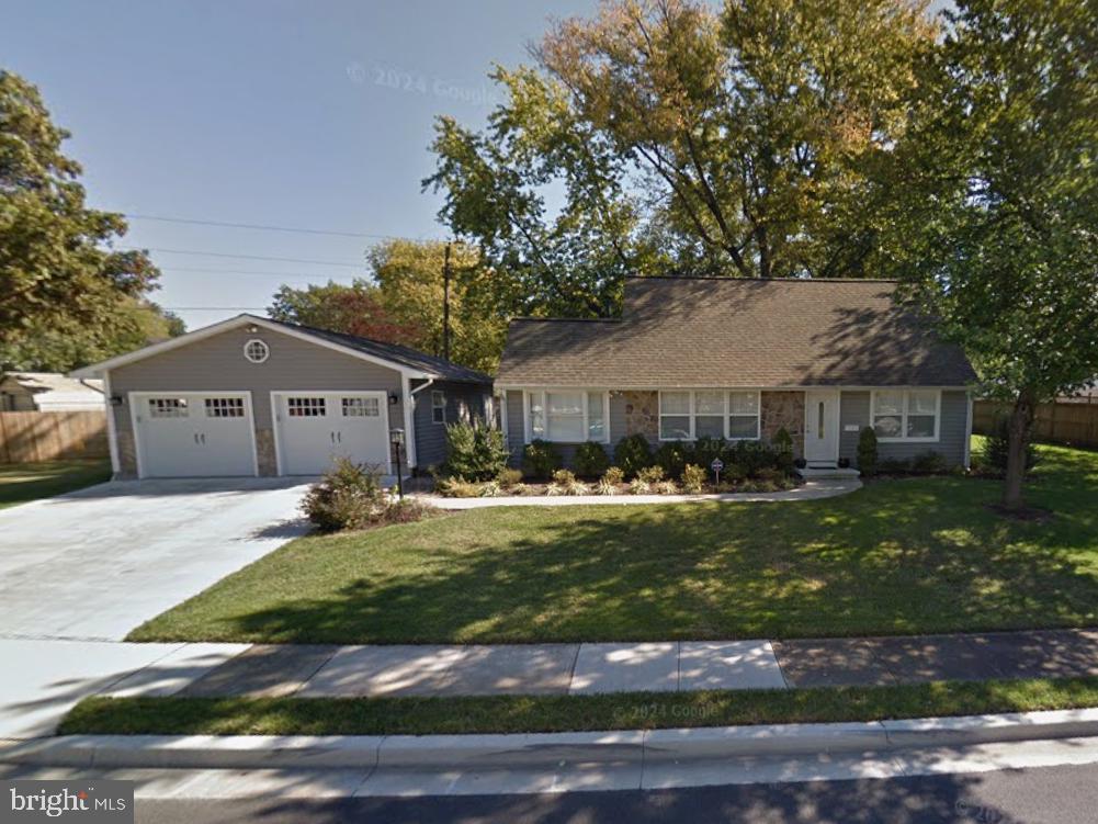 123 N Meadow Drive