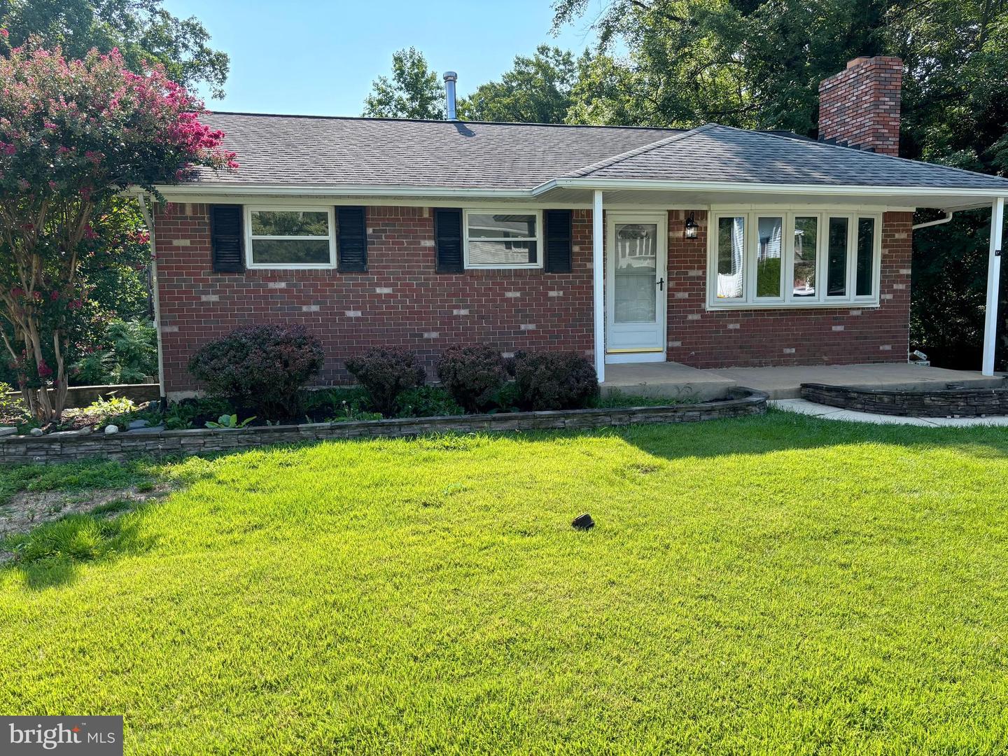 541 Crestpark Drive