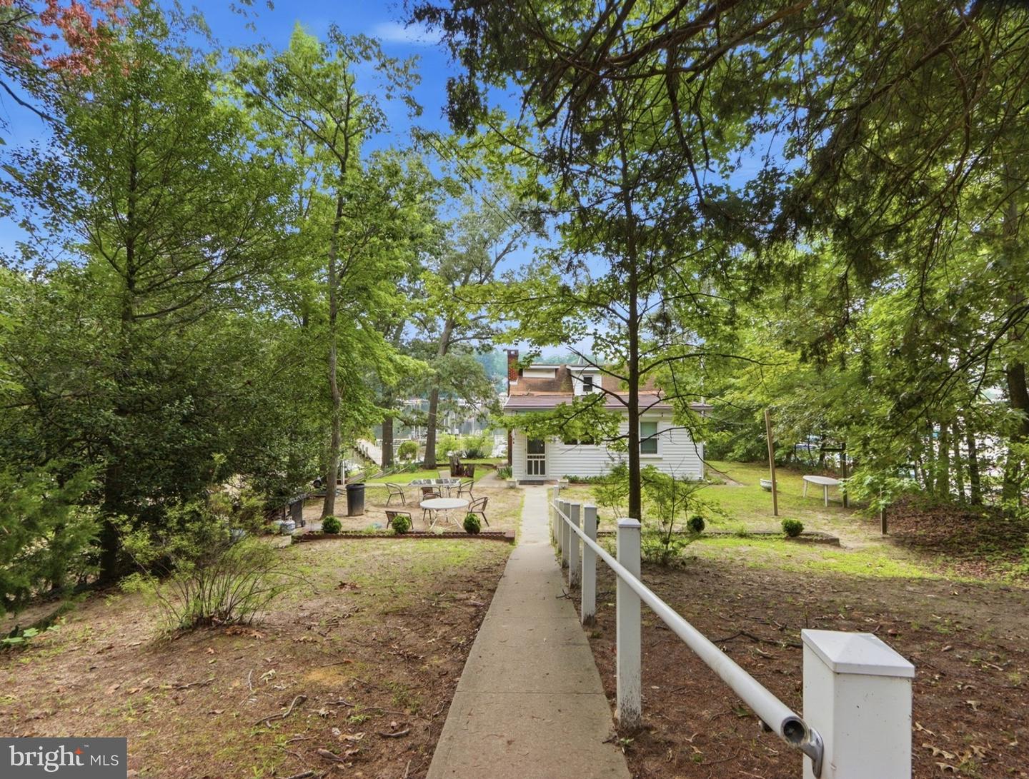 285 Cove Road