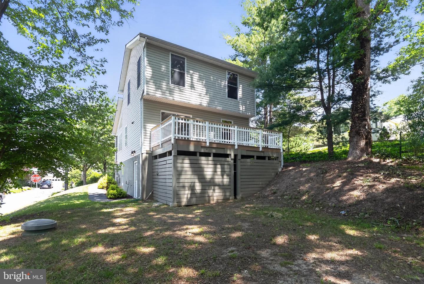 607 Overhill Drive