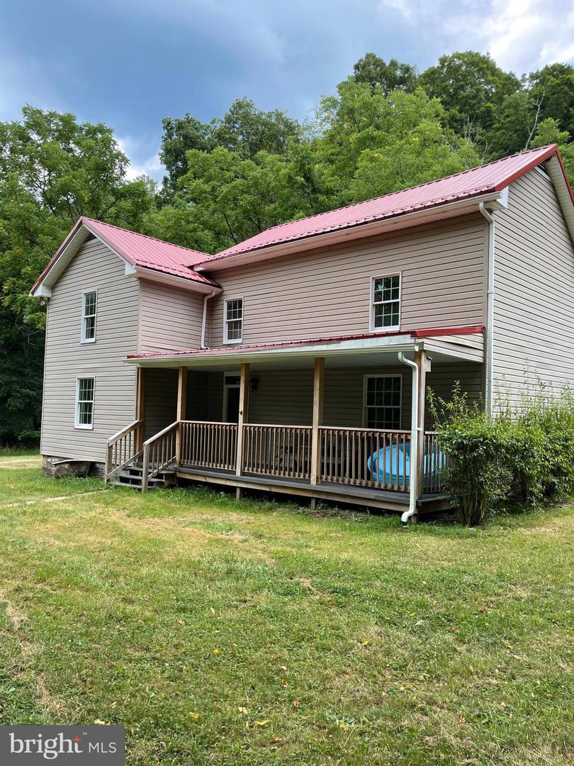 Precious Springs Road, Cumberland