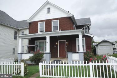 131 Grand Avenue, Cumberland