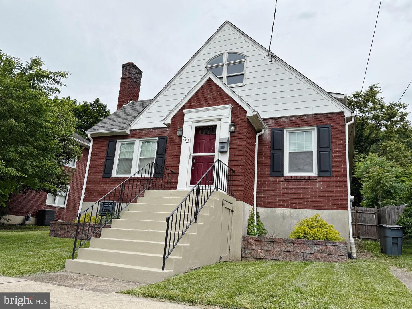 712 Lincoln Street, Cumberland