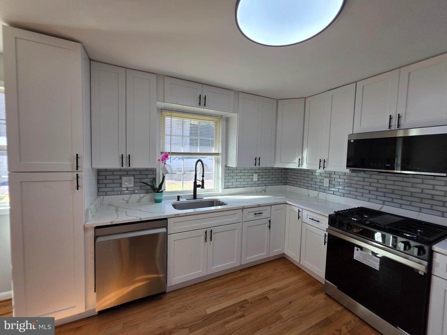 11816 Bedford ##rear