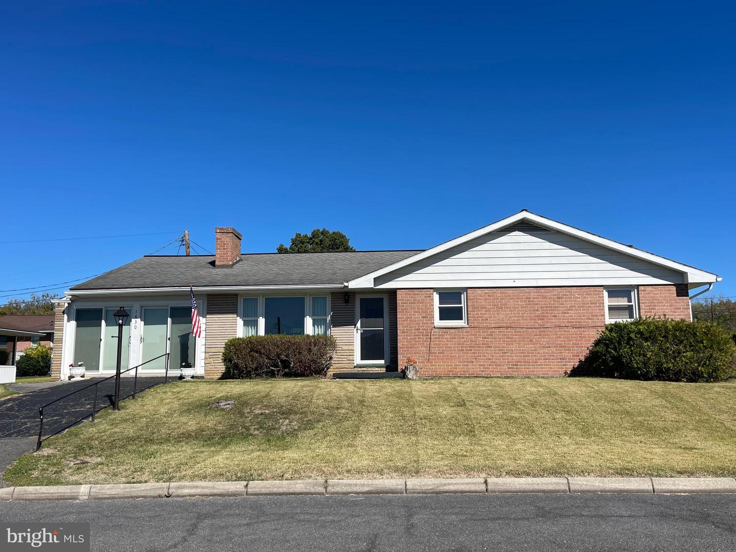 1430 Magnolia Court, Cumberland